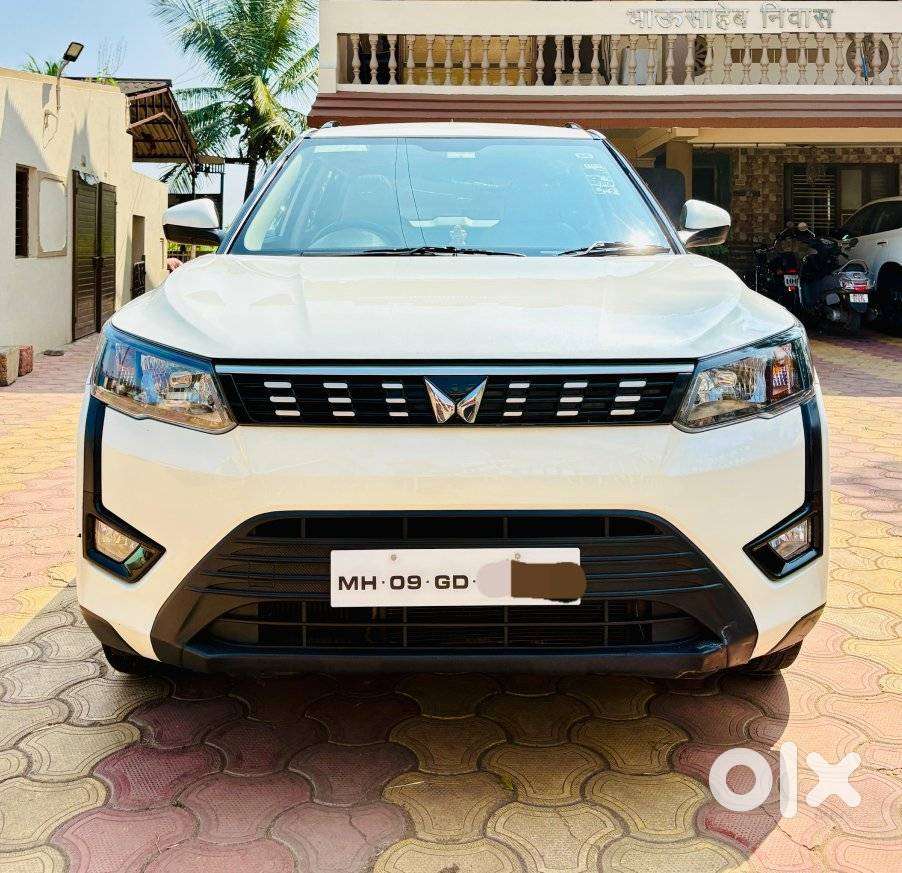 Mahindra XUV300 W6 Diesel, 2022, Diesel