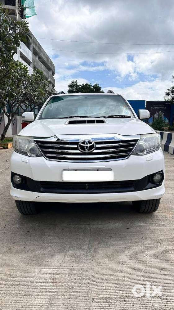 Toyota Fortuner 2011-2016 4x4 MT, 2013, Diesel