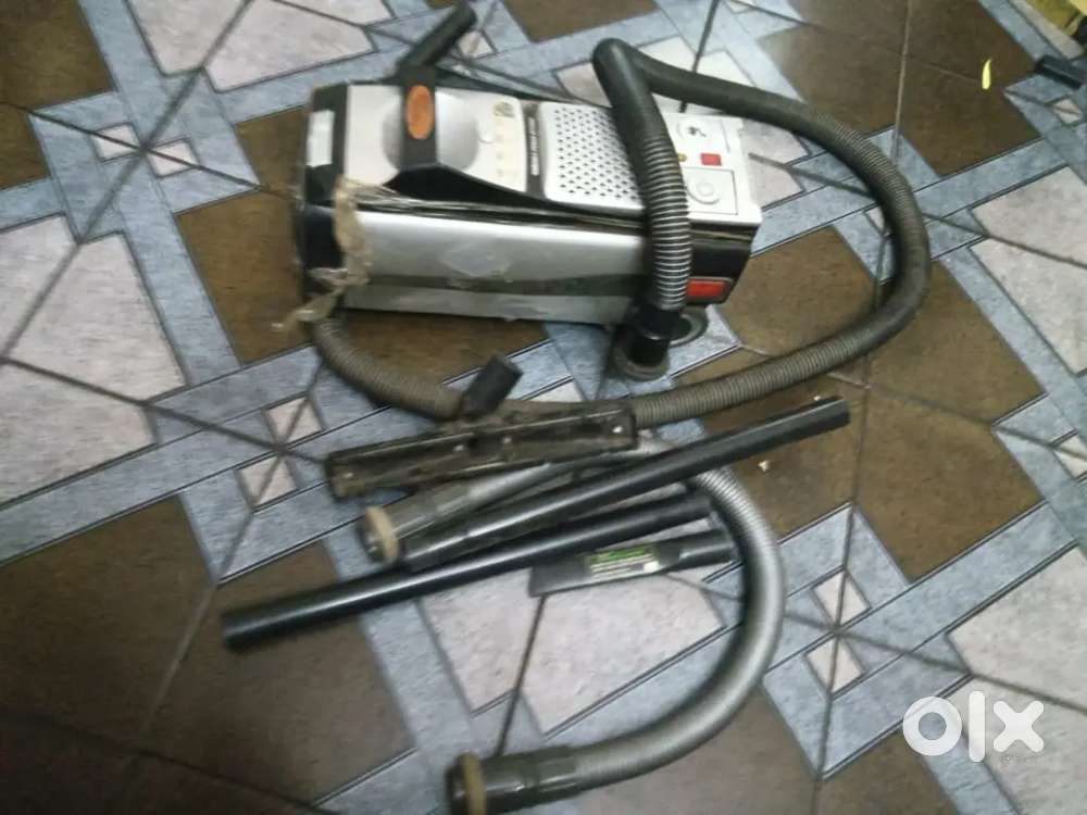 Vacuum cleaner