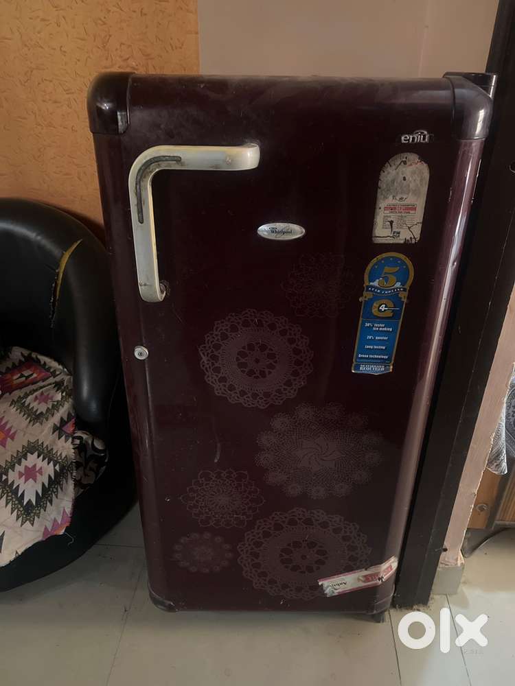 Whirlpool 180 Ltr. Fridge urgent sell