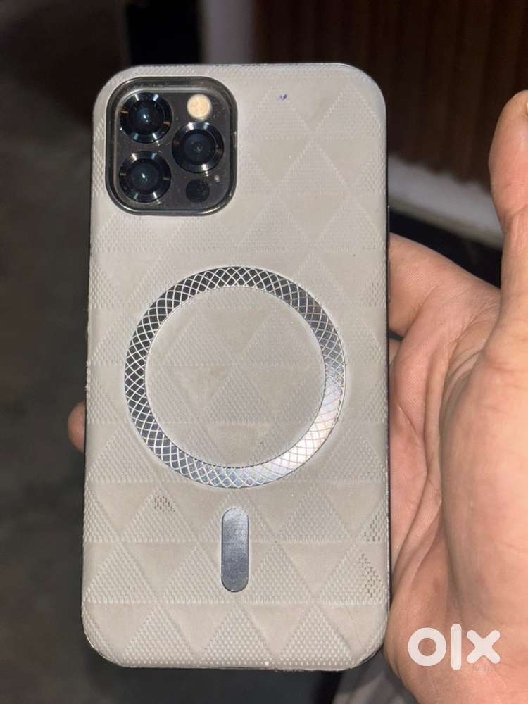i phone 12pro
