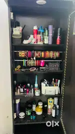 Dressing table with storage and drawer in decent condition