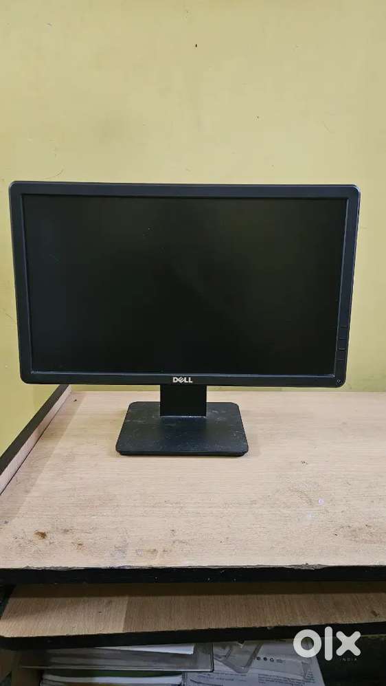 DELL COMPUTER WITH CPU AND KEY BOARD AND MOUSE