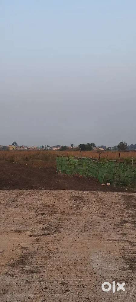 Residential plot Sale in gated society