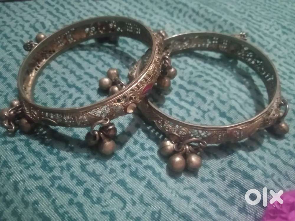 Chandi bangels