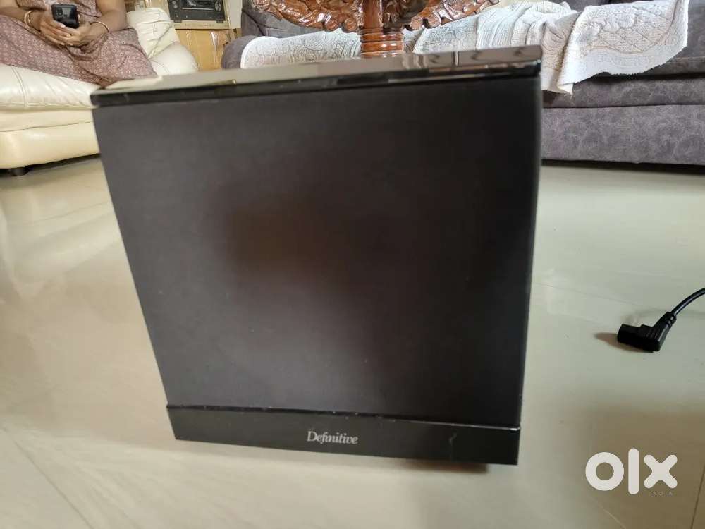 Definitive technology super cube 6000