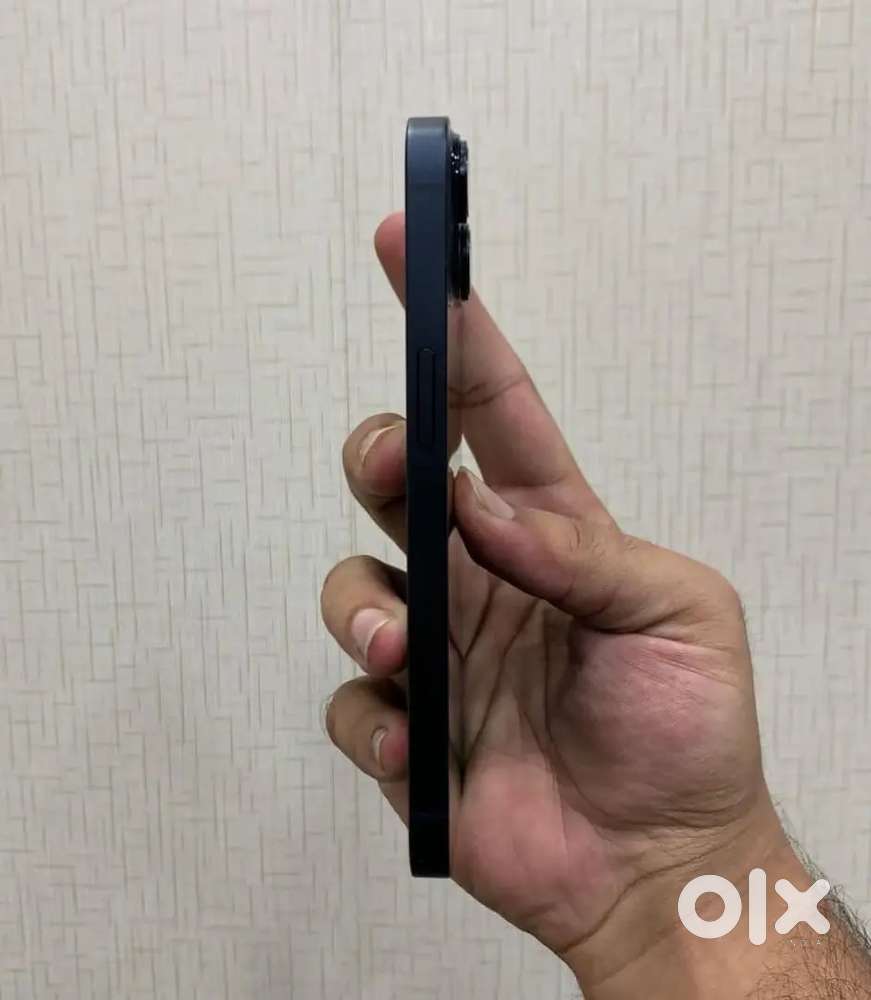 I want to sell my old iPhone 14. Need urgent money