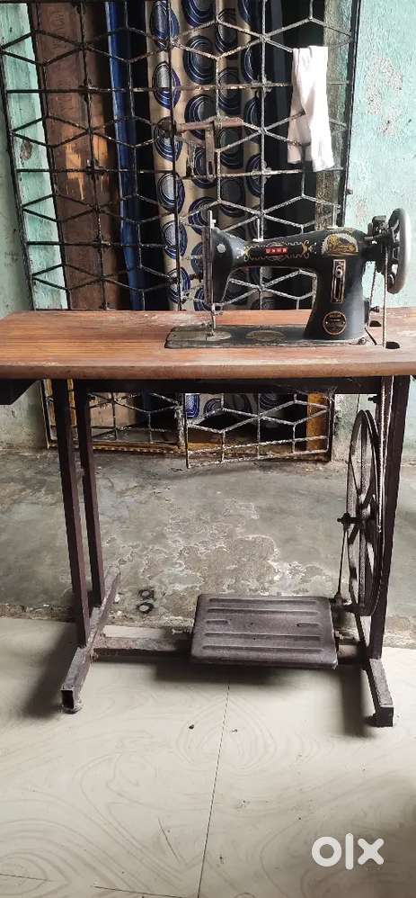 USHA stitching mechine