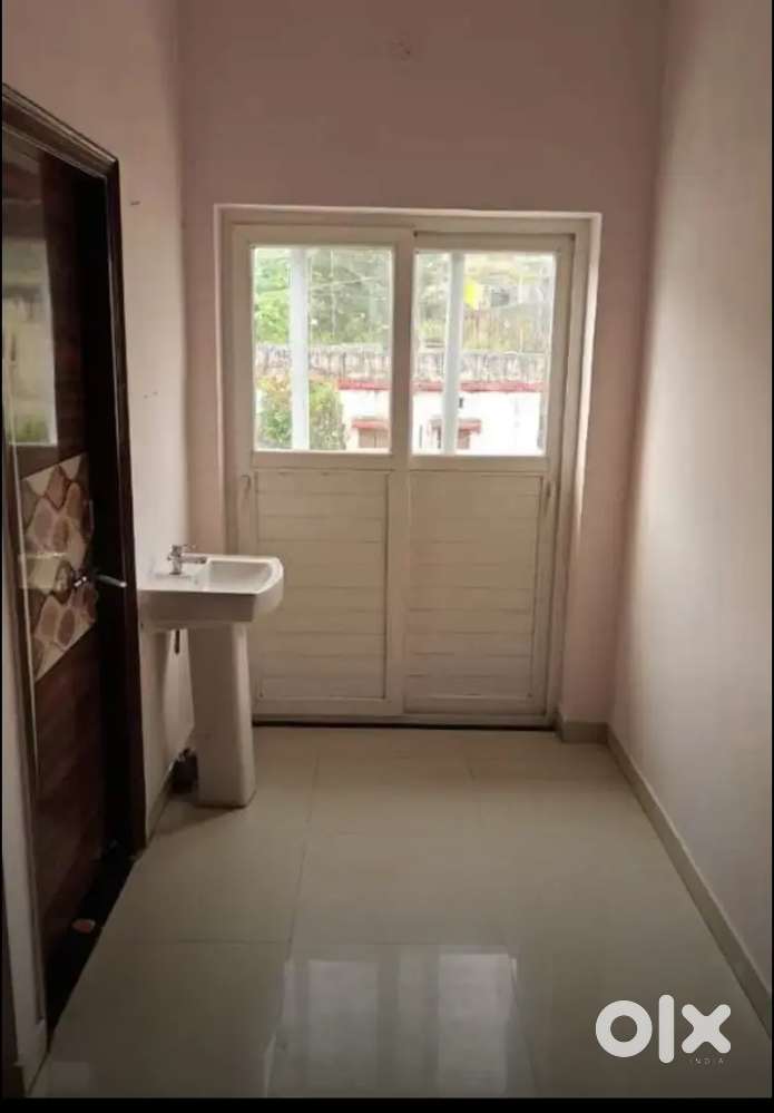 2bhk couple friendly flat at kokar