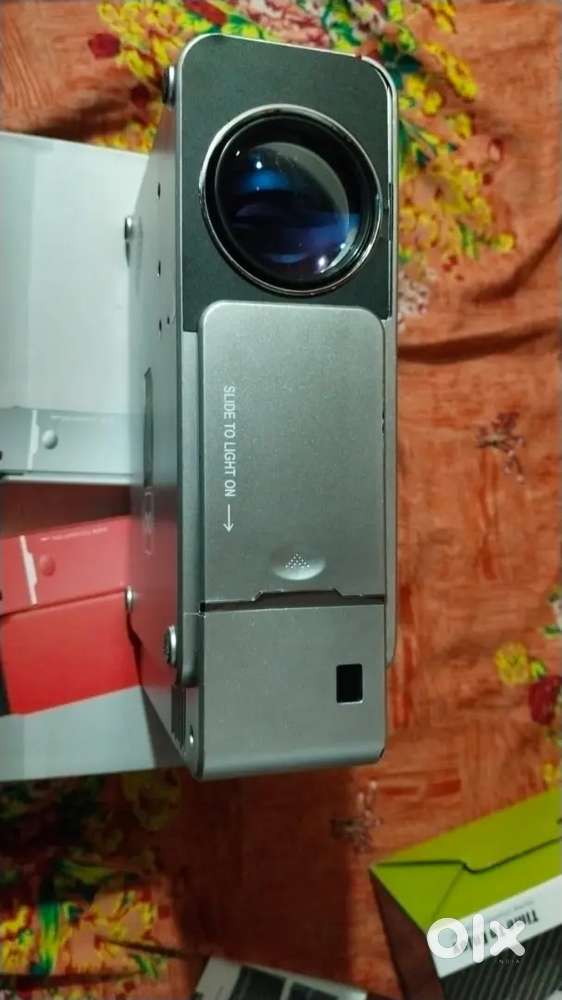 Zync t6 android version 10 projector good condition