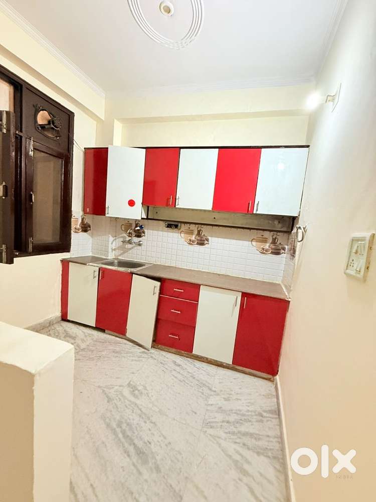 1BHK brand-new flat for rent in Chattarpur near Metro Station