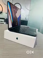 Apple MacBook Air | 2025 | 13inch | M4 | 16GB | 512GB | A3240 | WRNTY