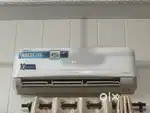 lloyd 1.5 Ton inverted AC