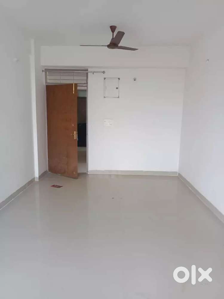 2bhk semi furnished