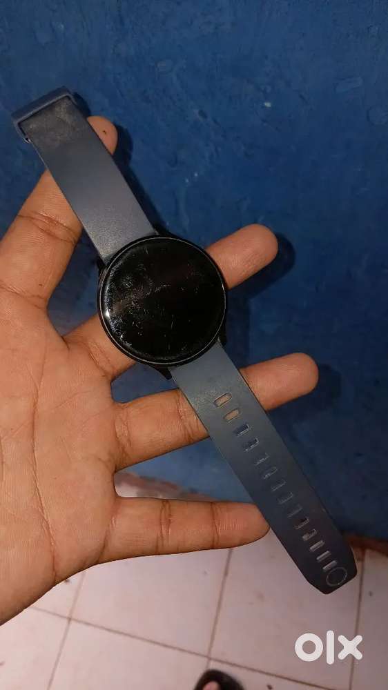 Boat smart watch