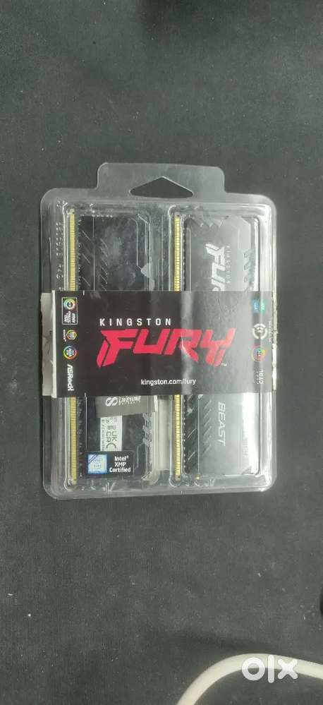 kingston fury 16gb ram (8×2) 3600Mhz RGB