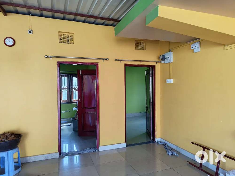 1BHK semi furnished room for rent