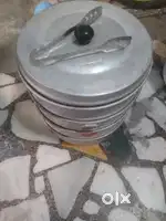 Selling fast food shop items.
