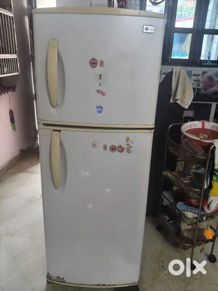 Lg double door fridge bechna hai 275 ltr