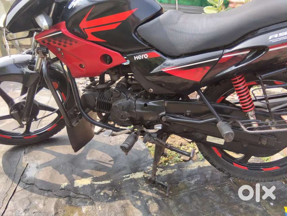 Glamour bike good condition wallpaper ok