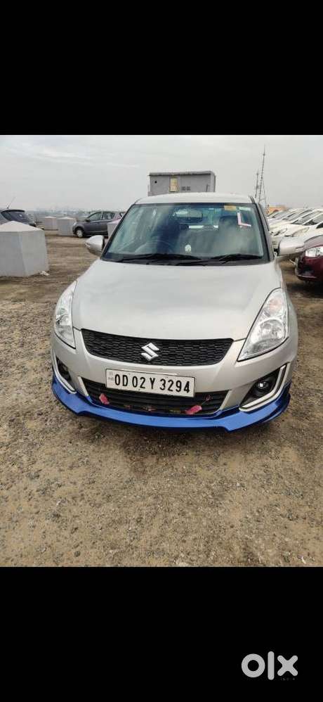 Maruti Suzuki Swift VXI, 2015, Petrol