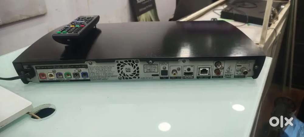 Sony blue ray E490 5.1 surround sound prologic DTS home theatre