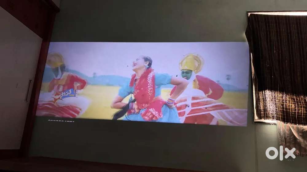 Egate i9 M Projector – Excellent Working Condition