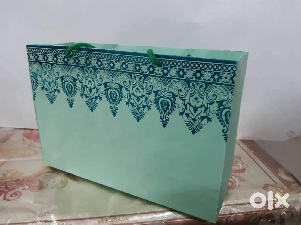 Paper carry bag