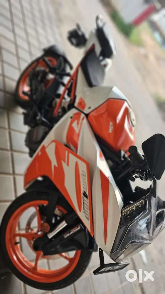 Neet one showroom service