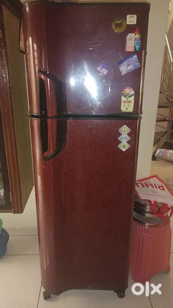 Godrej double door fridge 330 litre