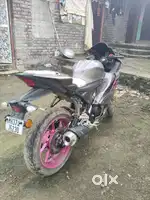 R15v4 yahama 2025