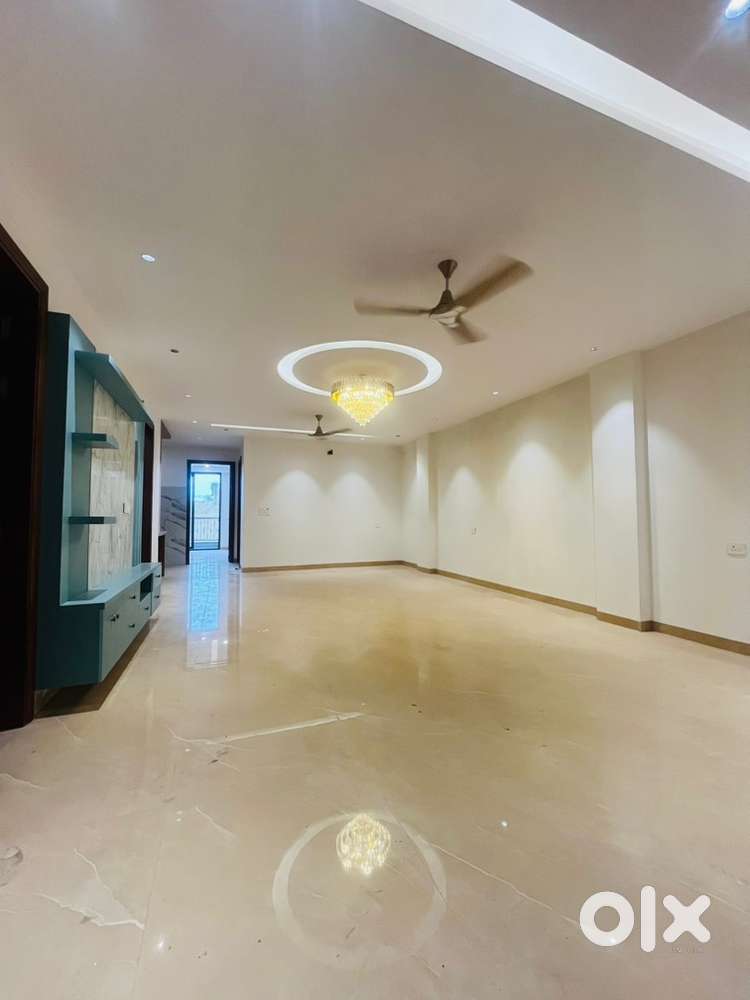 4bhk luxury flat for sale