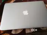 Apple Macbook