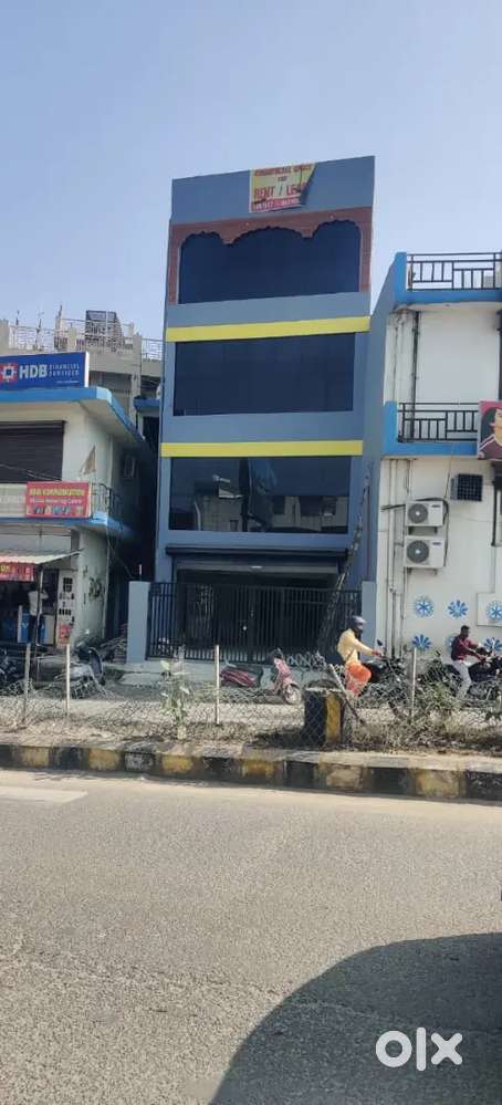 650 sq ft Commercial Floors for rent.RISHIKESH NATRAJ CHOWK.