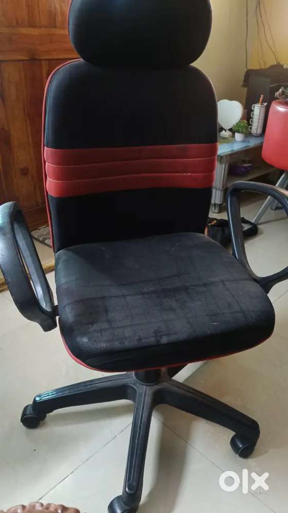 Computer chair