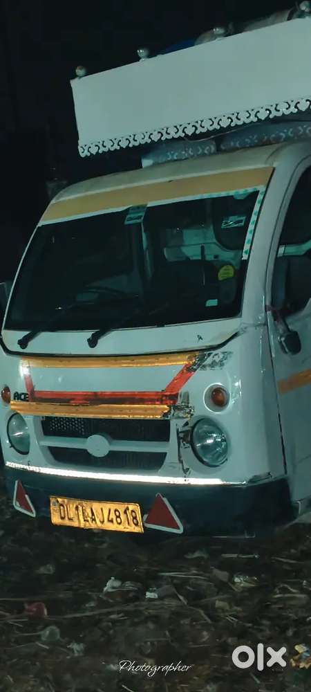 पिकअप, छोटा हाथी ड्राइवर की आवश्यकता है