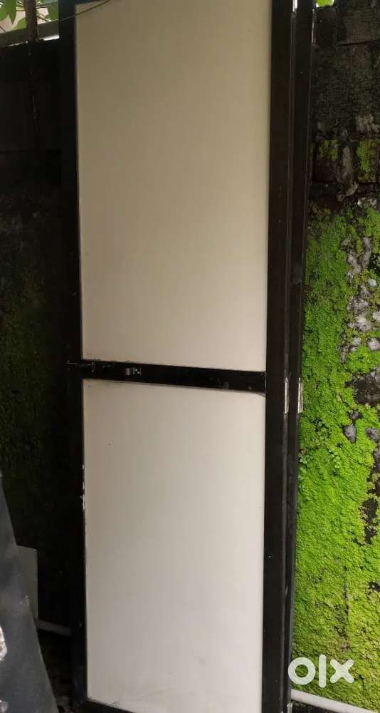 Aluminium door