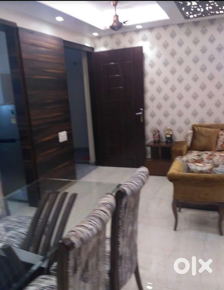 2BHK FULLY FURNISHED FLAT on VIP road on prime location