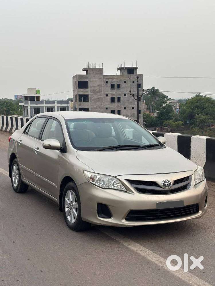 Toyota Corolla Altis D 4D J, 2013, Diesel