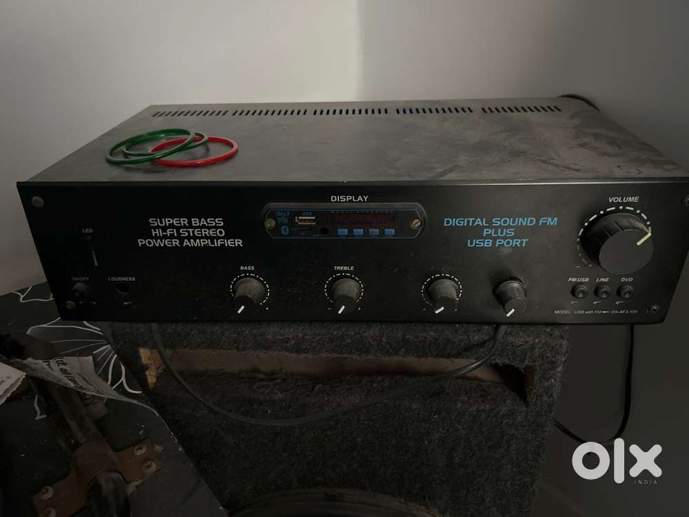 Amp with woofer and 2 sapker boht vadia chlde aaa all ok aa jhne lane