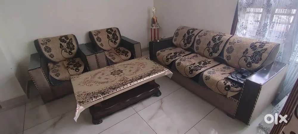 Wooden Sofa Set with Wooden Glass Table