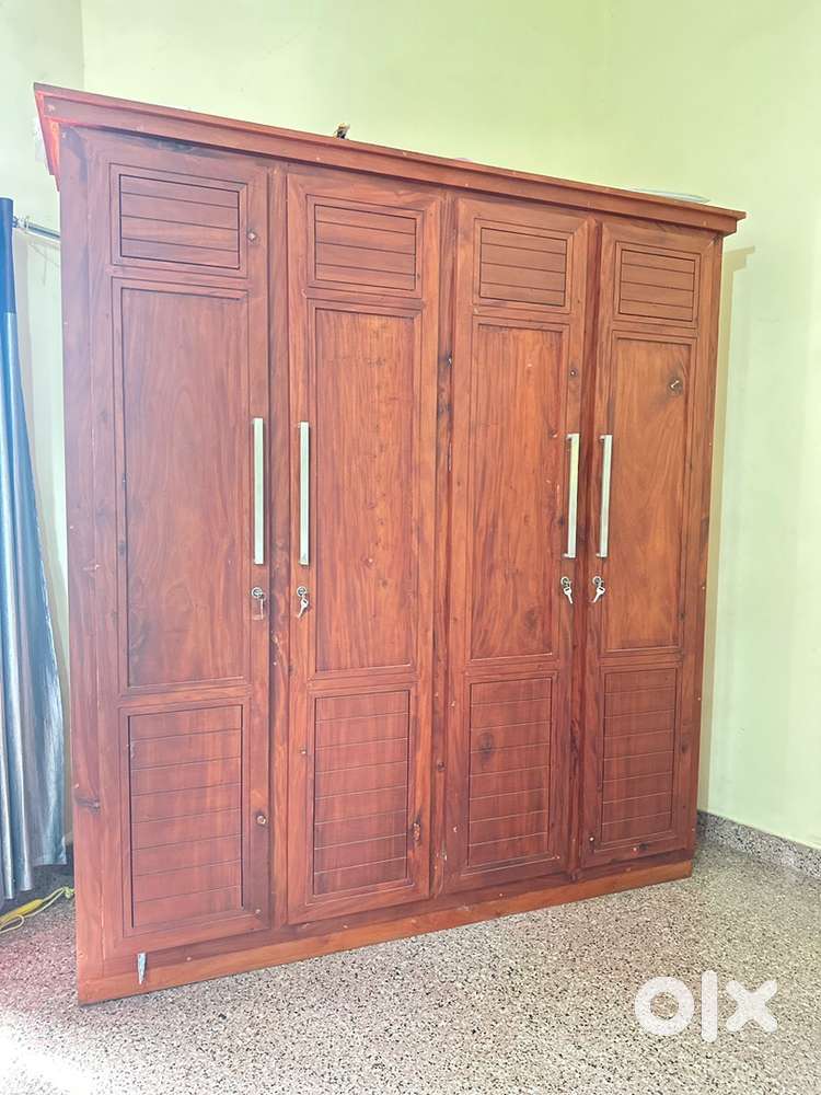 wardrobe (4 door, mahagani)