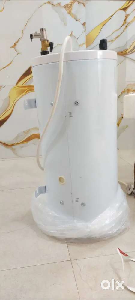 Venus electrical water heater 25 liter