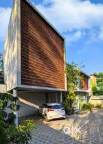 MODERN MODEL 04 BHK HOUSE FOR SALE NEAR NJALIYAKUZHI KAVALA