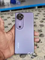 Vivo v40 8/256 6 month under warranty bill box change
