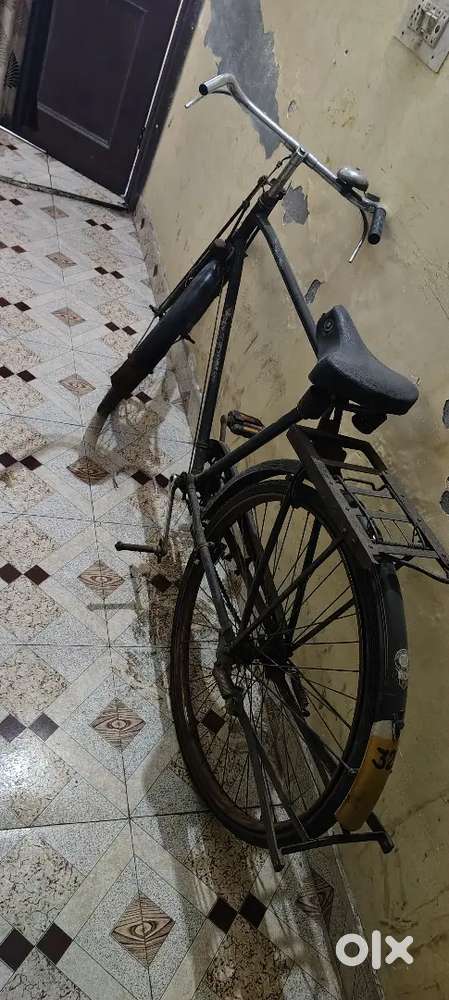 Acche condition mein yah cycle hai