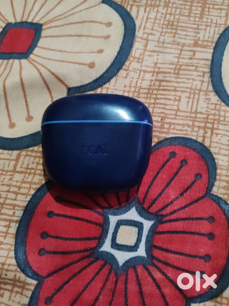 BOAT ATOM 83 AIRDOPS