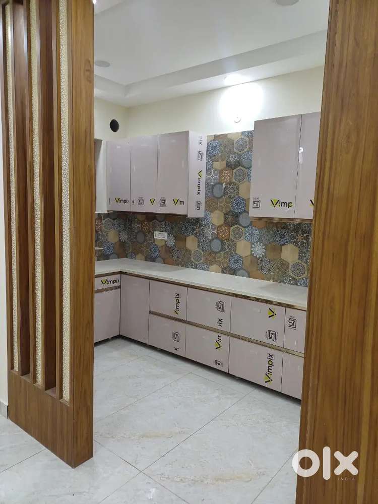 Newly 4 bhk house with 3 Car parking