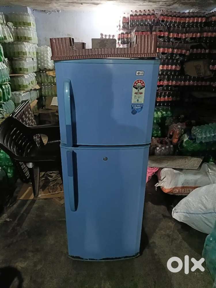 Lg refrigerator in good working condition