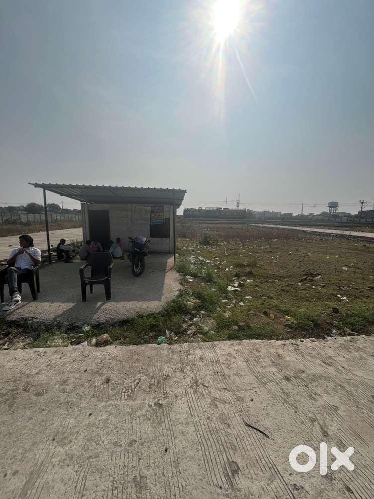 Plot in Shujalpur on Prime Location For residencial and commercial